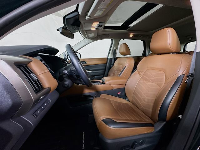 Certified 2022 Nissan Pathfinder Platinum w/ Cargo Package image 22