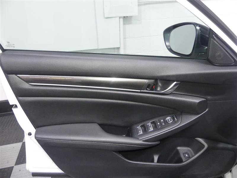 Used 2021 Honda Accord Sport image 16