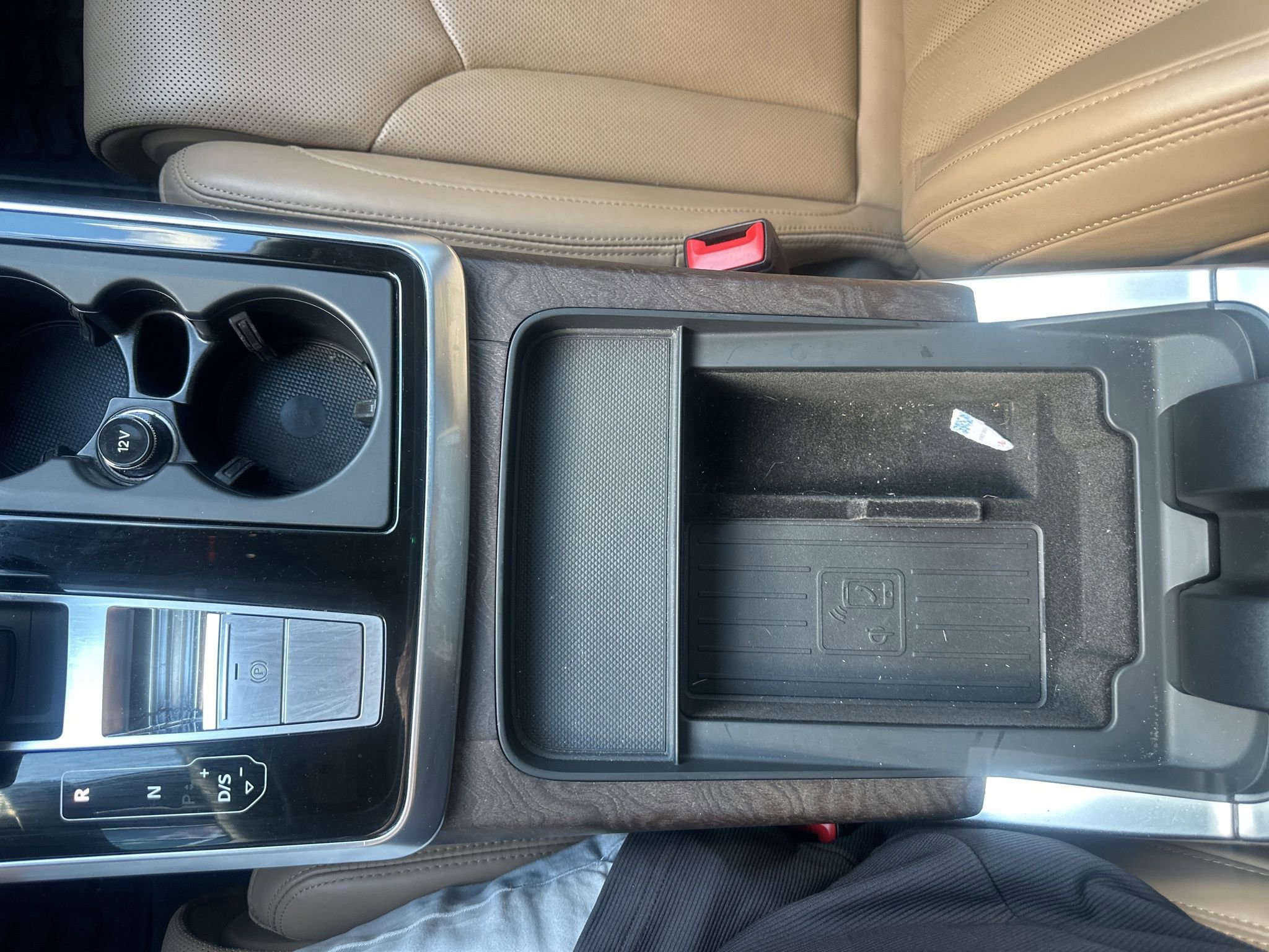 Used 2020 Audi Q8 Prestige w/ Prestige Package image 31