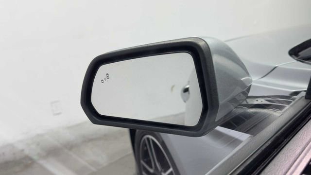 Used 2022 Ford Mustang Premium RWD image 16