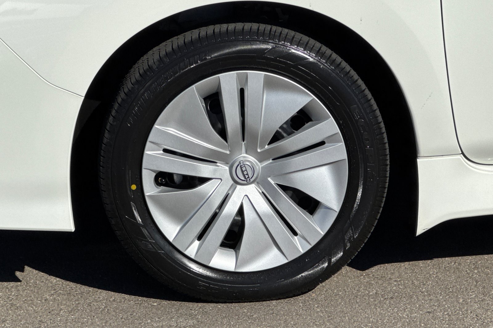 Certified 2025 Nissan Leaf S FWD image 46