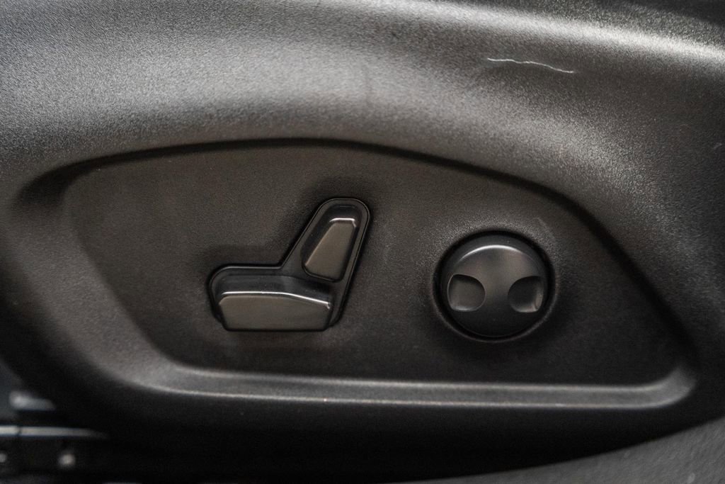 Certified 2024 Jeep Compass Limited w/ High Altitude Package image 40