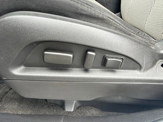 Used 2017 Chevrolet Equinox LS FWD image 12