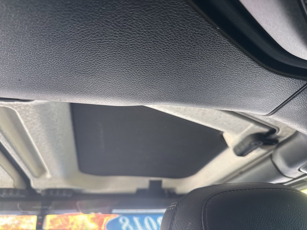 Used 2018 Jeep Wrangler Unlimited Sahara image 38