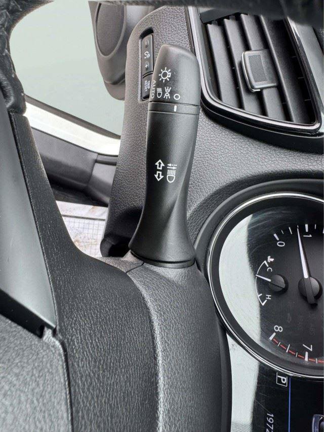 Used 2019 Nissan Rogue SV FWD image 27