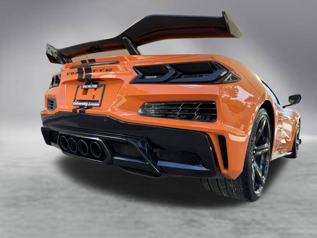 Used 2023 Chevrolet Corvette Z06 w/ Z07 Performance Package RWD image 41