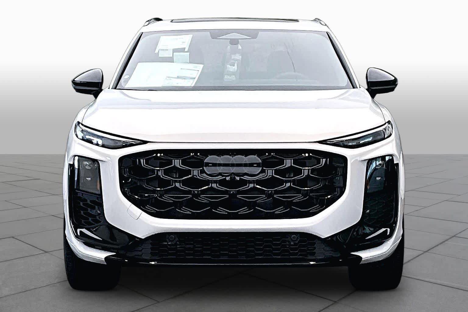 New 2026 Audi Q3 quattro 2.0T AWD/4WD image 3