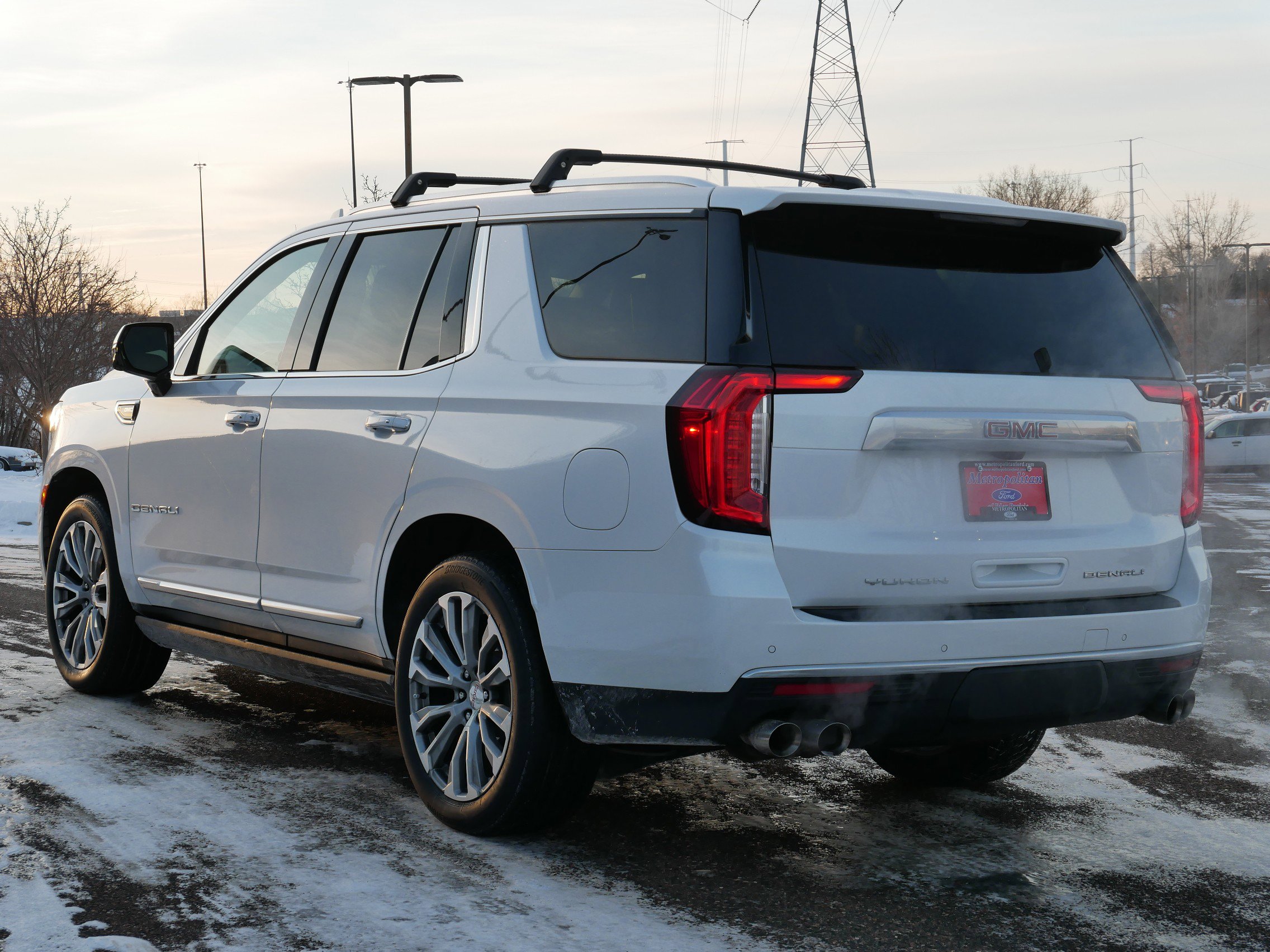 Used 2021 GMC Yukon Denali image 4