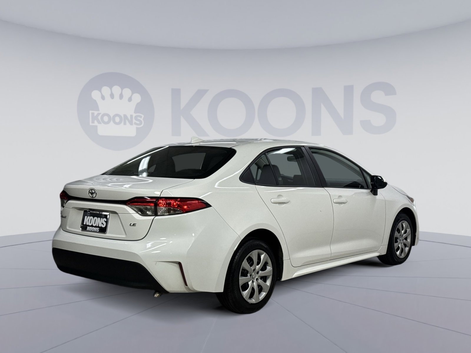 Used 2023 Toyota Corolla LE image 12