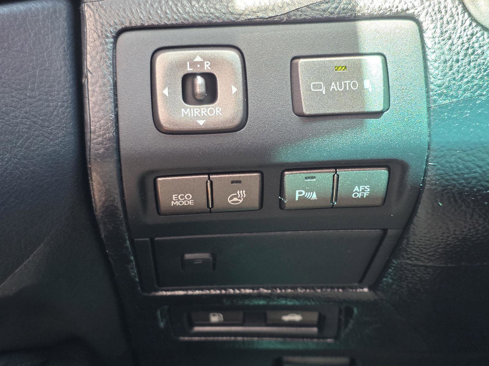 Used 2010 Lexus LS 460 L RWD image 10