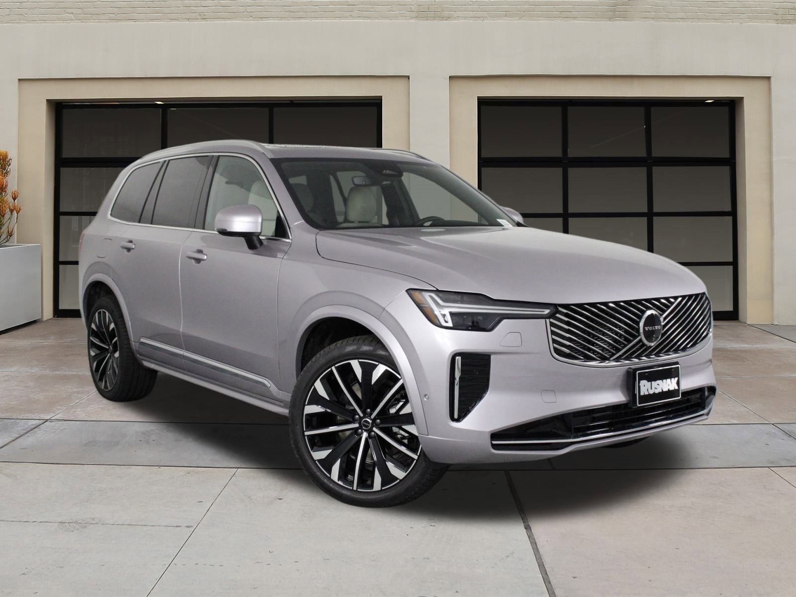 New 2026 Volvo XC90 B6 Plus w/ Protection Package Premier image 19