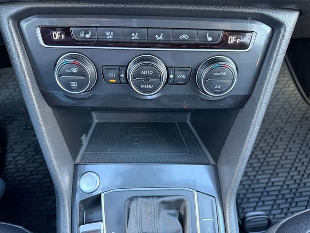 Used 2020 Volkswagen Tiguan SEL Premium R-Line image 23