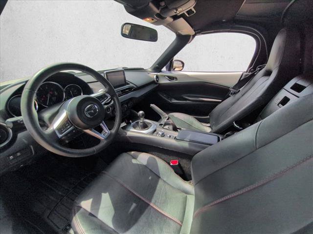 Used 2016 MAZDA MX-5 Miata Club RWD image 9