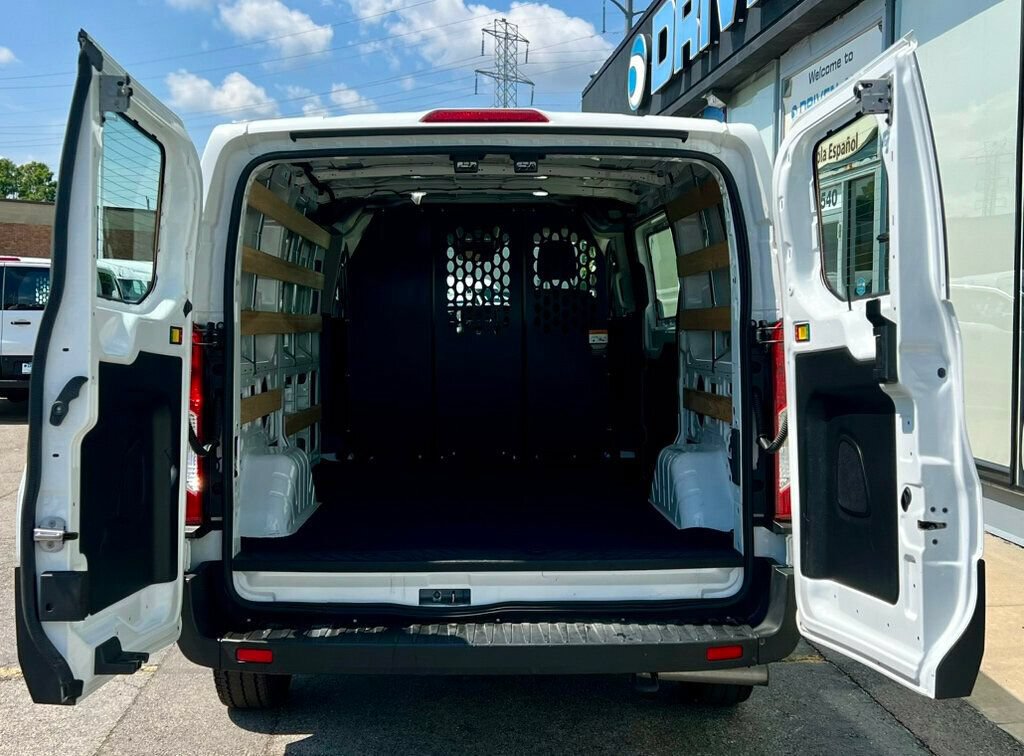 Used 2025 Ford Transit 250 Low Roof w/ Exterior Upgrade Package RWD image 9