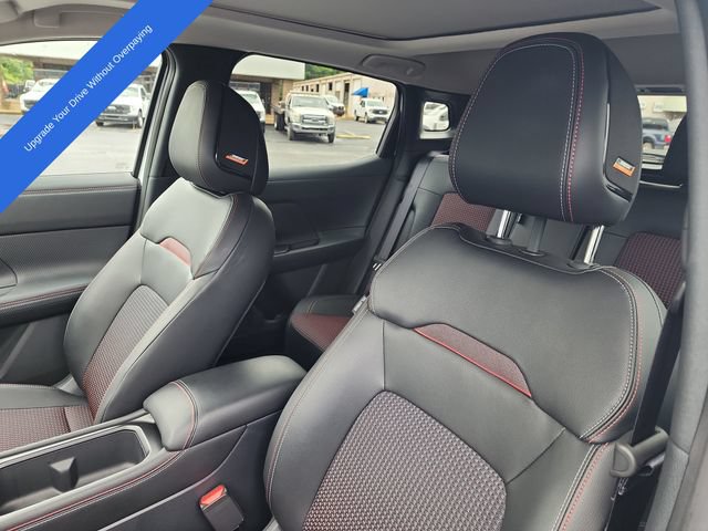 Used 2026 Nissan Kicks SR w/ SR Premium Package FWD image 11