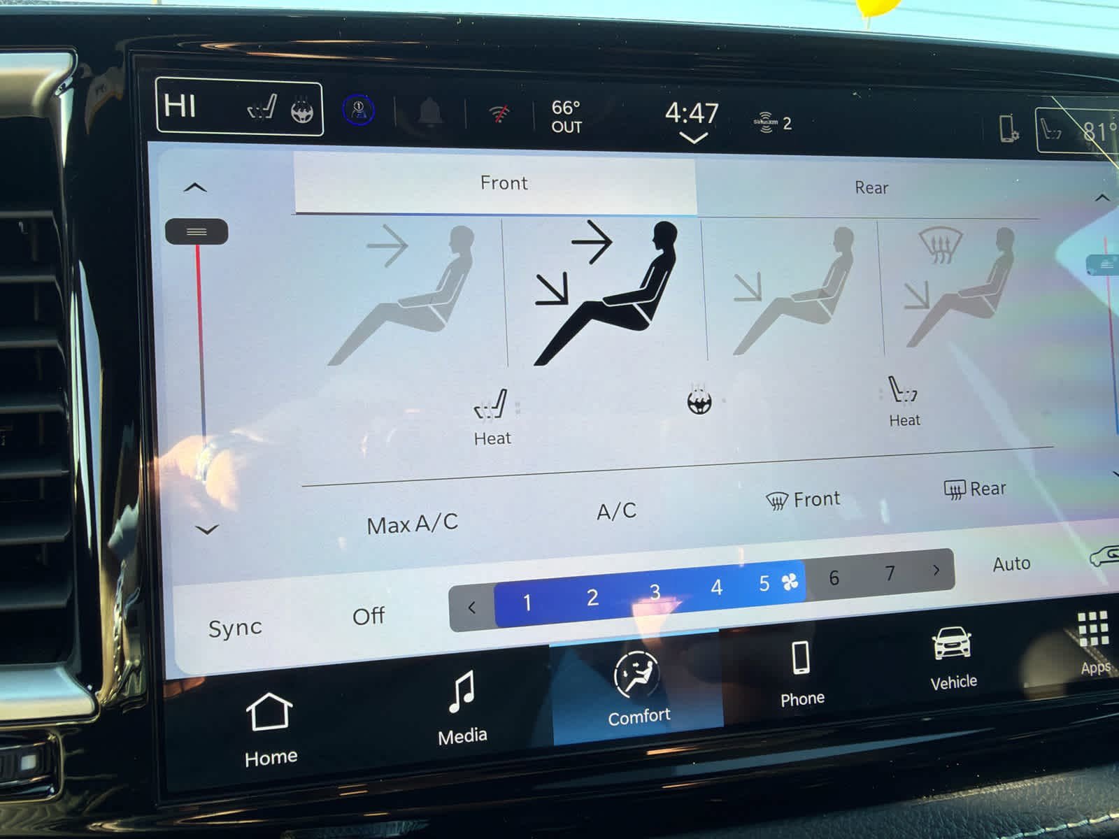 New 2026 Chrysler Pacifica Select FWD image 26