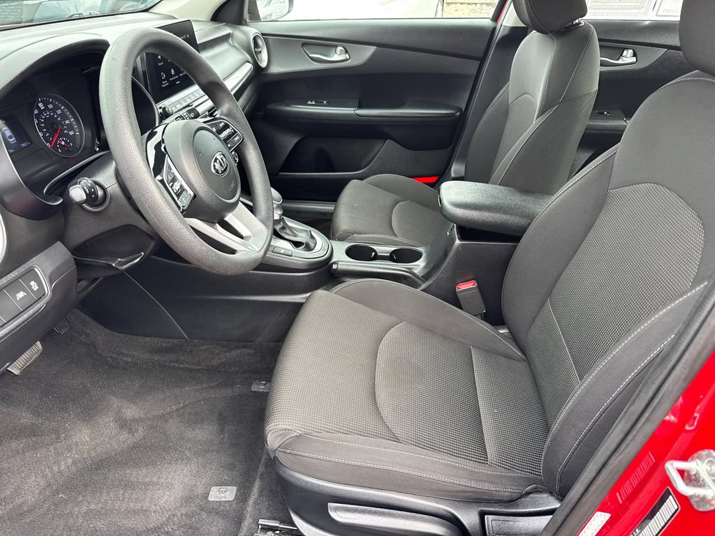 Used 2019 Kia Forte LXS FWD image 23