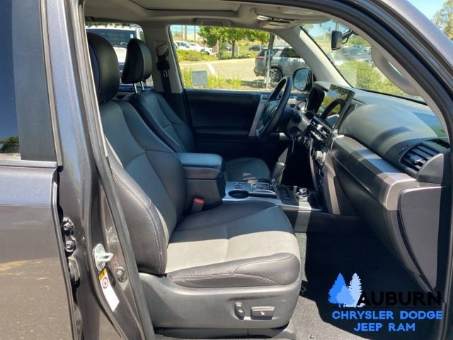 Used 2018 Toyota 4Runner SR5 Premium AWD/4WD image 8