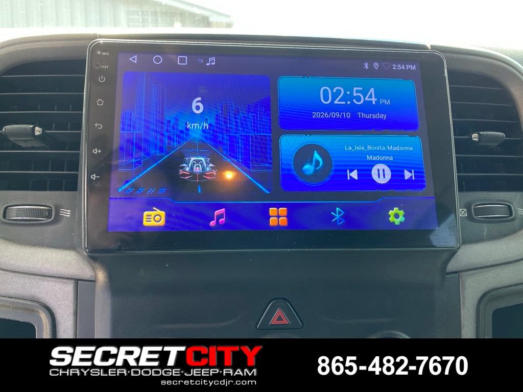 Used 2014 RAM 2500 Tradesman w/ Chrome Appearance Group AWD/4WD image 16