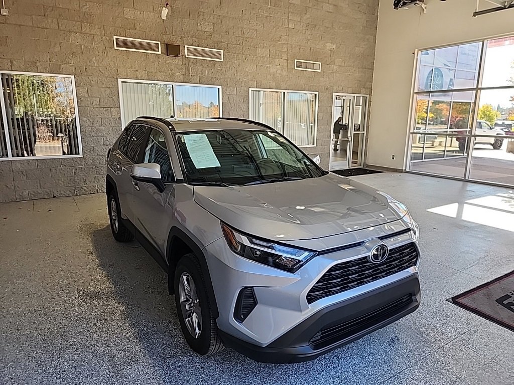 Used 2025 Toyota RAV4 XLE