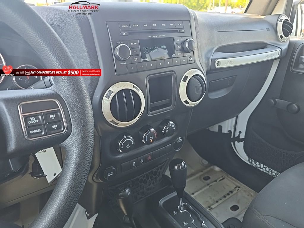 Used 2016 Jeep Wrangler Unlimited Sport AWD/4WD image 15