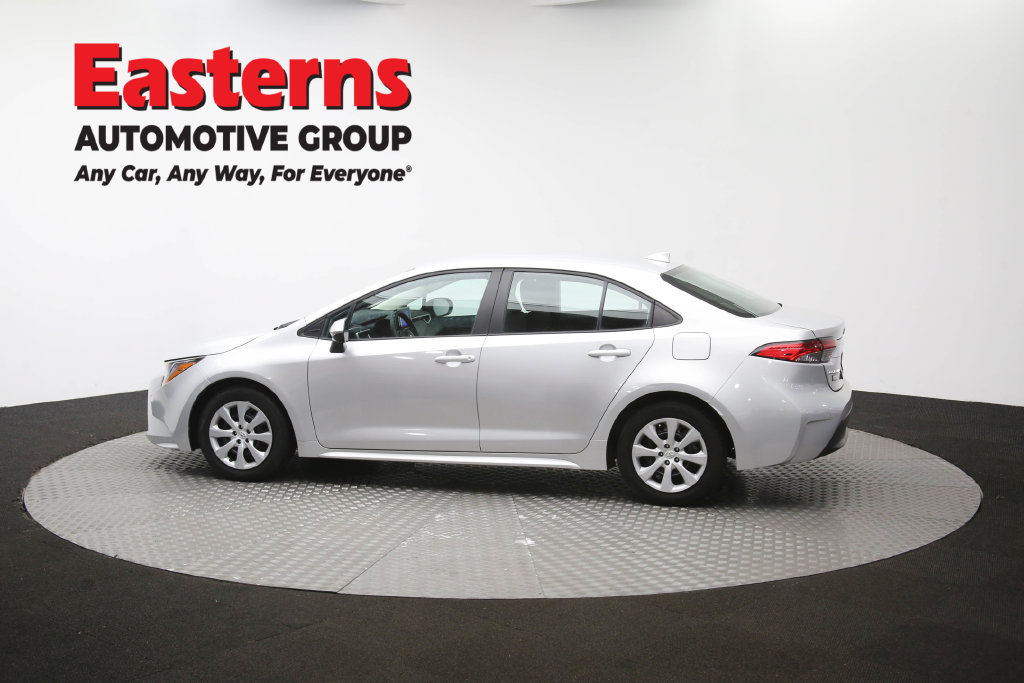 Used 2025 Toyota Corolla LE FWD image 62