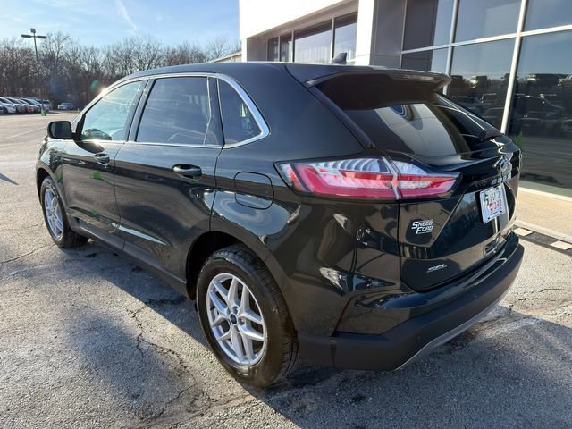 Used 2022 Ford Edge SEL w/ Convenience Package image 5