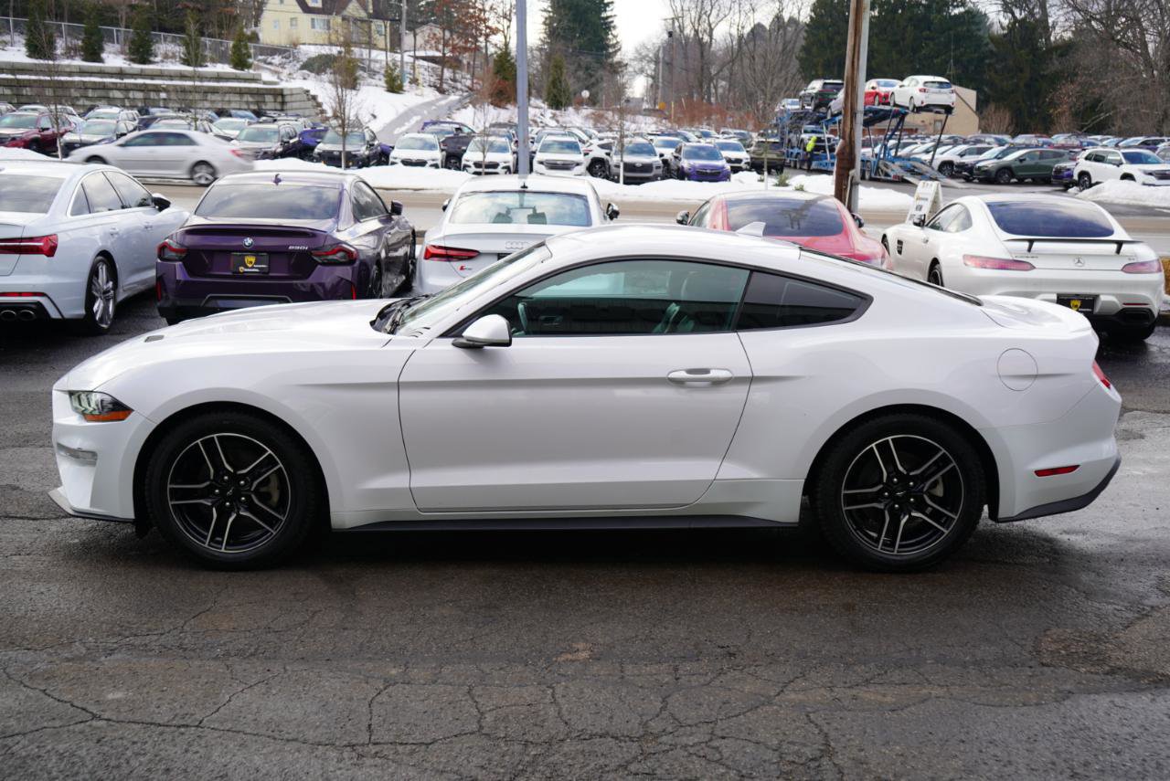 Used 2021 Ford Mustang Premium image 11