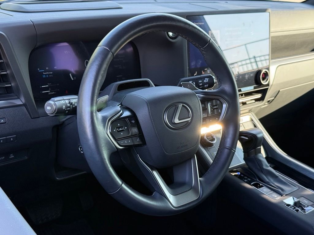 Used 2024 Lexus GX 550 AWD/4WD image 20