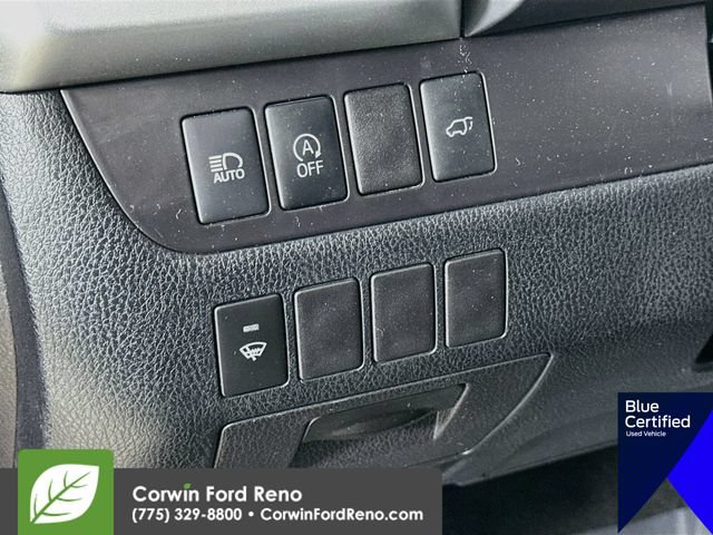 Used 2019 Toyota Highlander XLE AWD/4WD image 13
