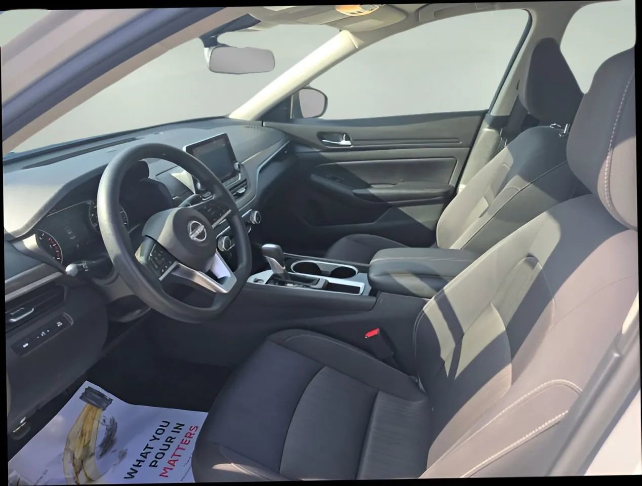 Used 2024 Nissan Altima 2.5 SV FWD image 10