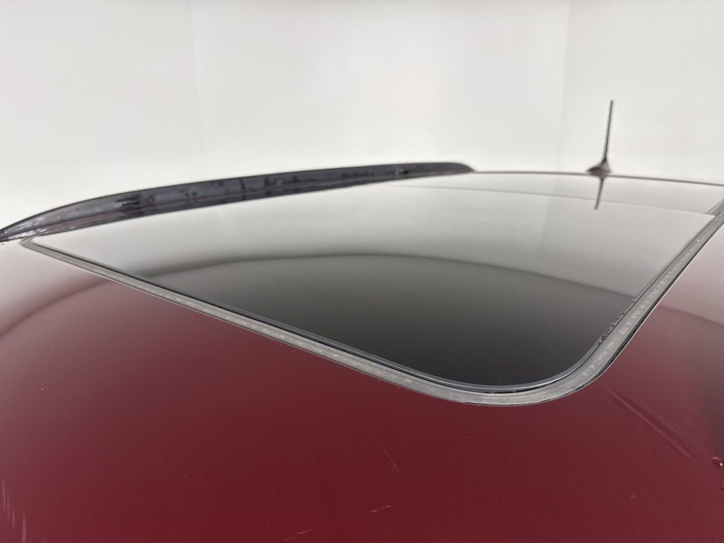 Used 2022 Jeep Compass Latitude w/ Sun and Sound Group image 14