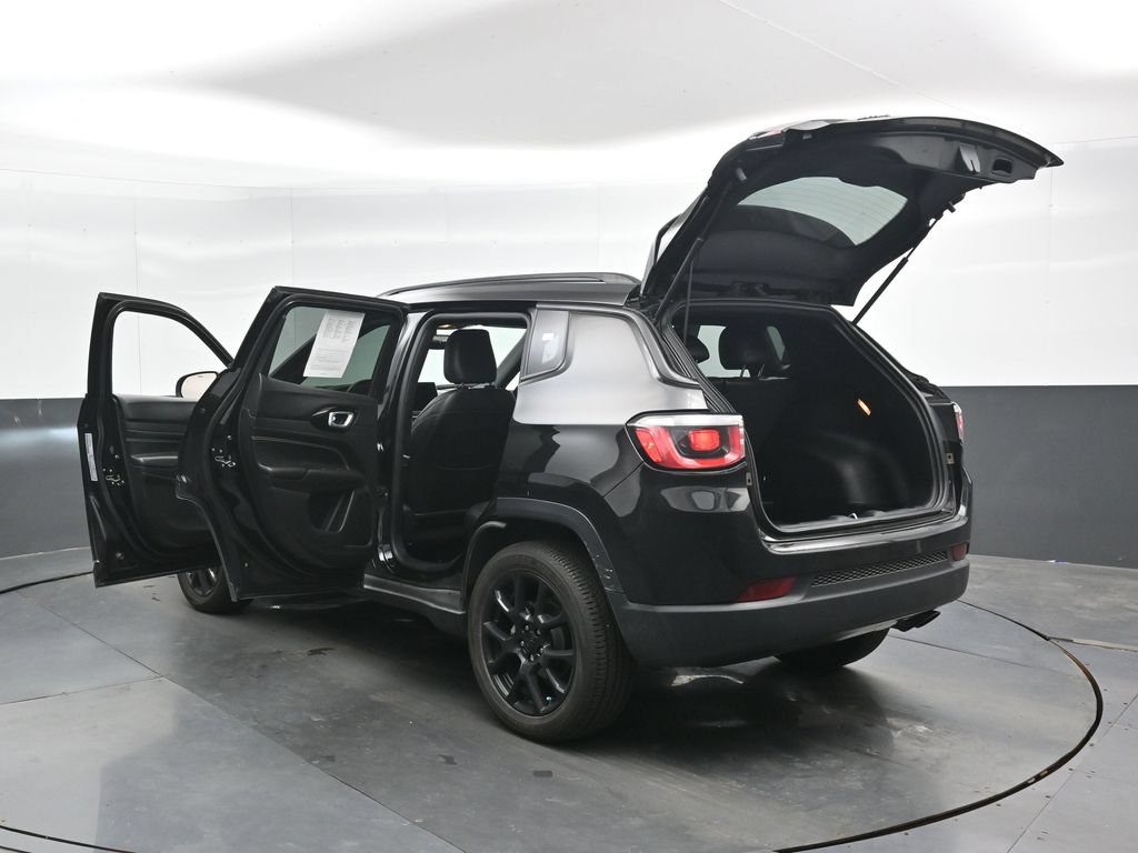 Used 2022 Jeep Compass Latitude w/ Convenience Group AWD/4WD image 47