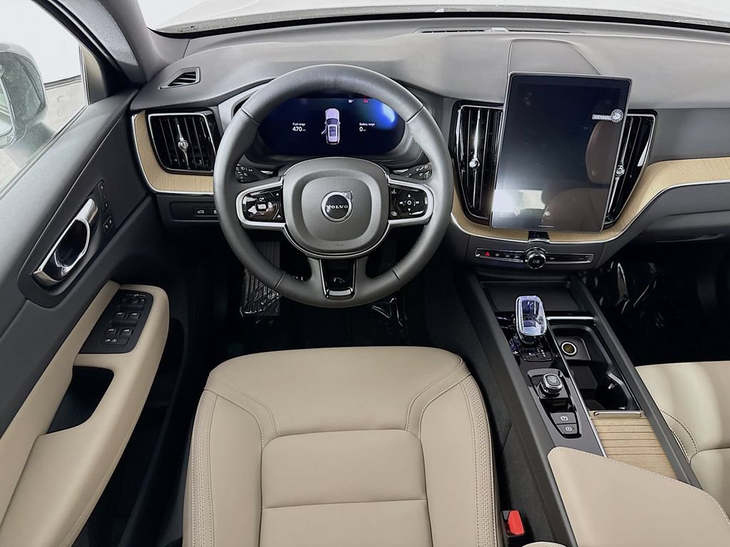 New 2026 Volvo XC60 T8 Plus w/ Protection Package Premier AWD/4WD image 23