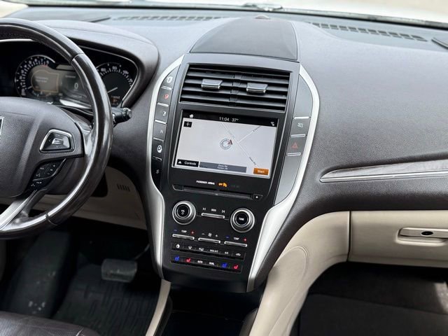Used 2019 Lincoln MKC Reserve w/ MKC Climate Package image 25