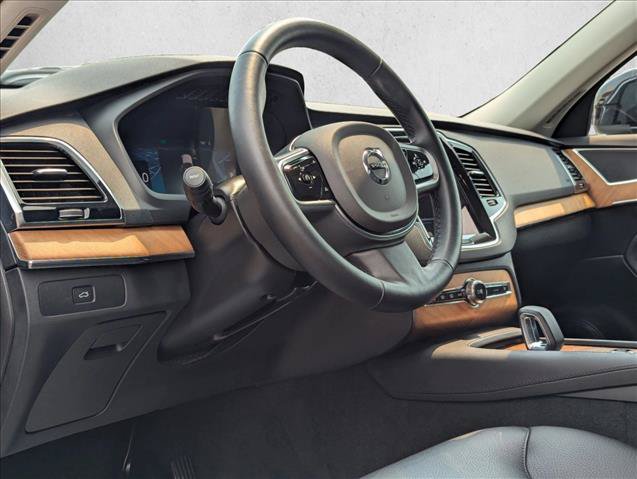 Used 2025 Volvo XC90 B6 Plus AWD/4WD image 10