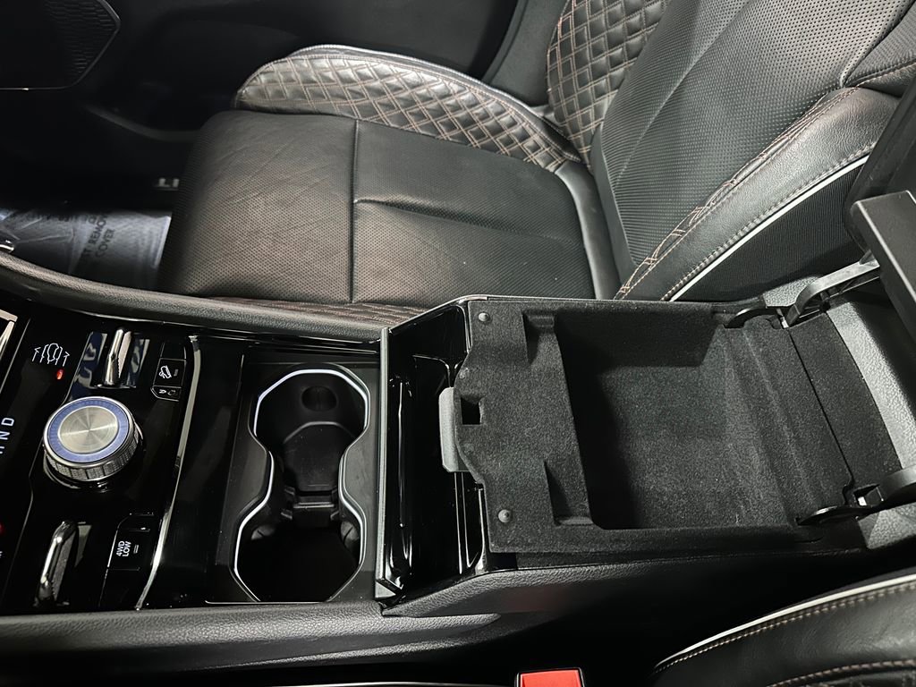 Certified 2022 Jeep Grand Cherokee L Summit w/ Luxury Tech Group V AWD/4WD image 32