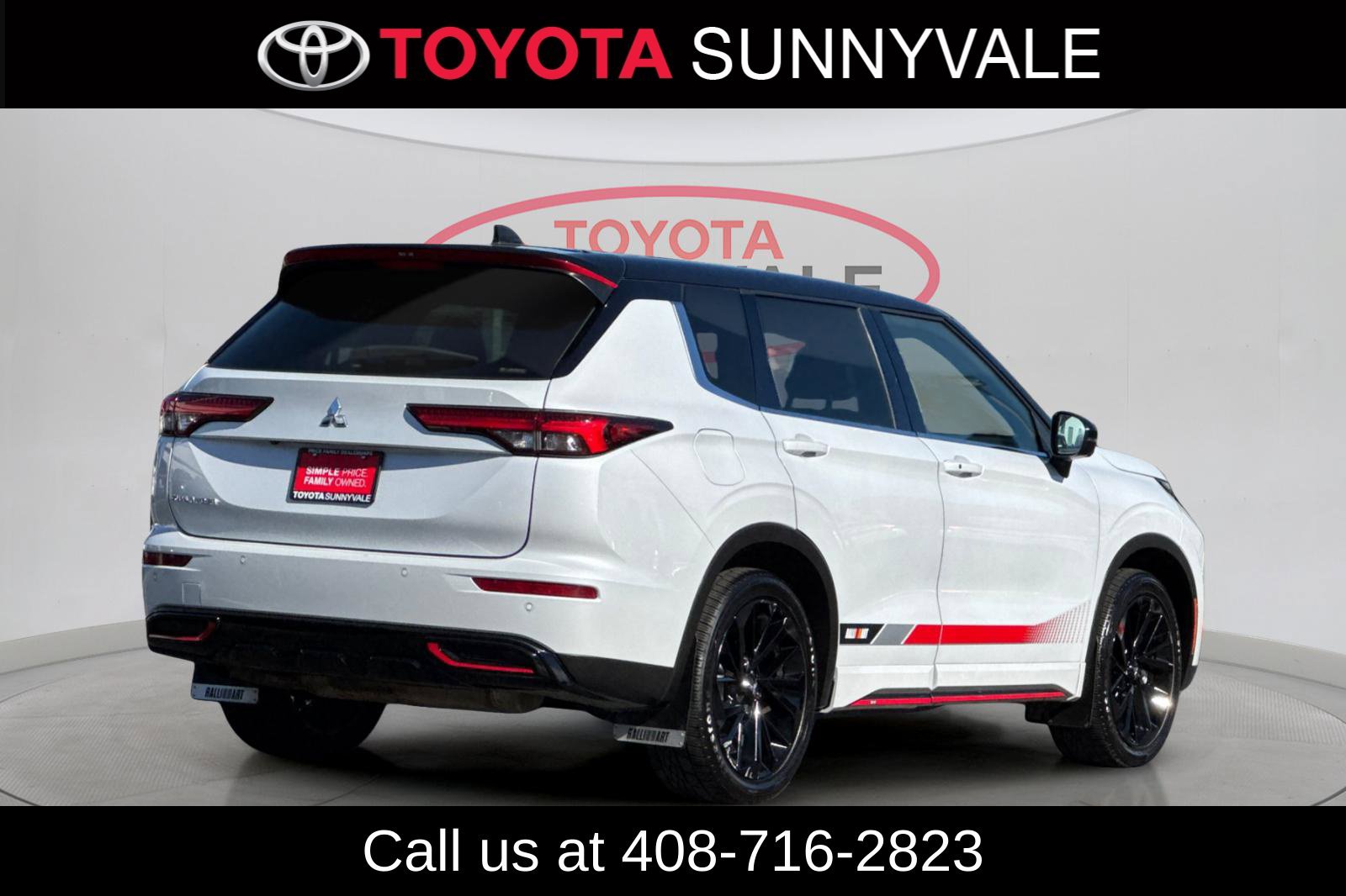 Used 2024 Mitsubishi Outlander Ralliart AWD/4WD image 3