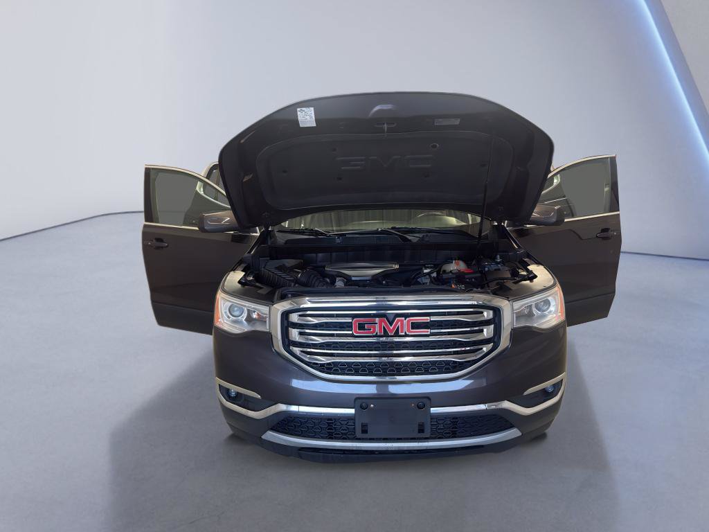 Used 2017 GMC Acadia SLE AWD/4WD image 10