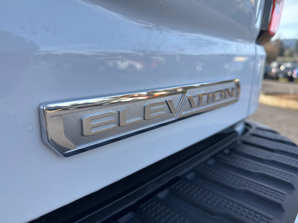 Used 2023 GMC Sierra 1500 Elevation image 13