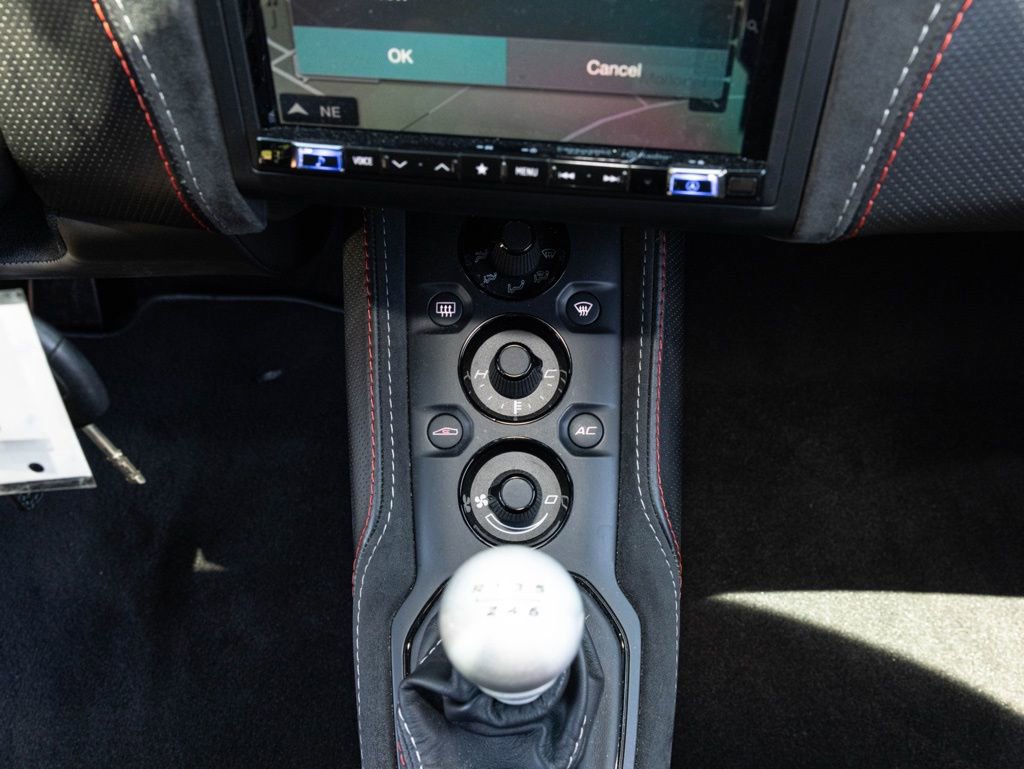 Used 2020 Lotus Evora RWD image 35