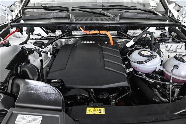 Certified 2024 Audi Q5 e Prestige image 24