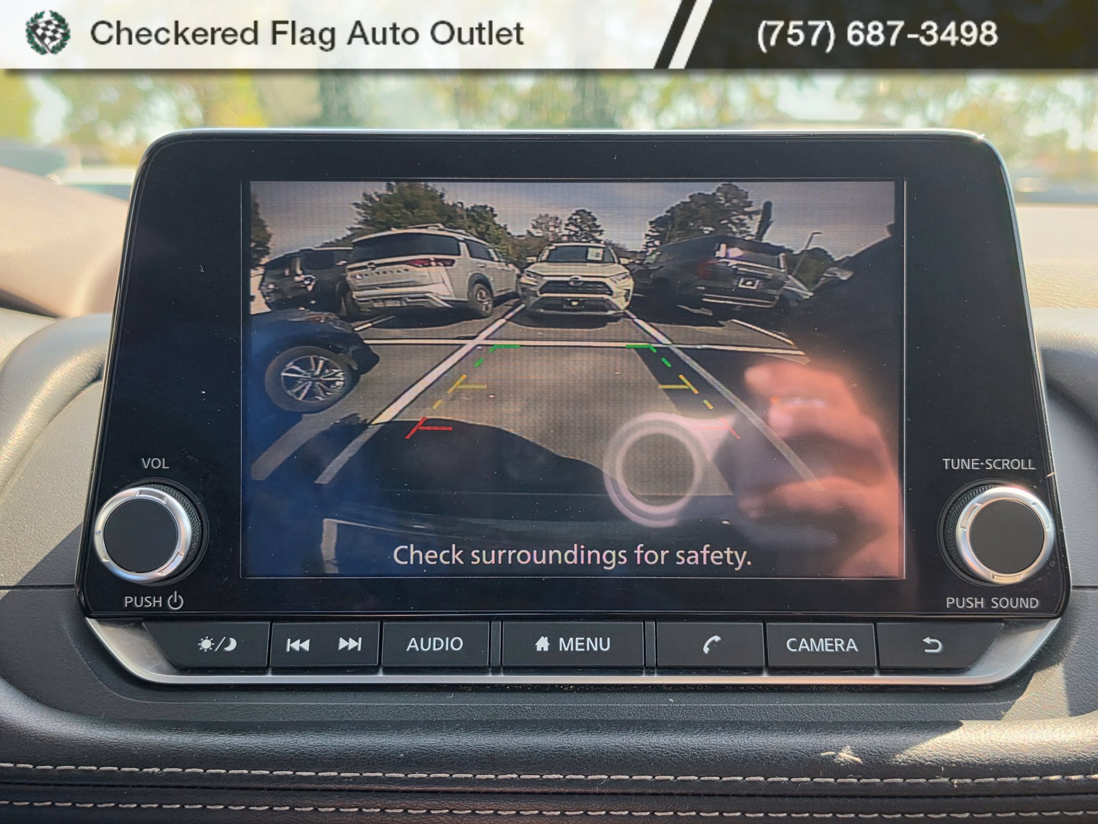 Used 2023 Nissan Rogue SV AWD/4WD image 14