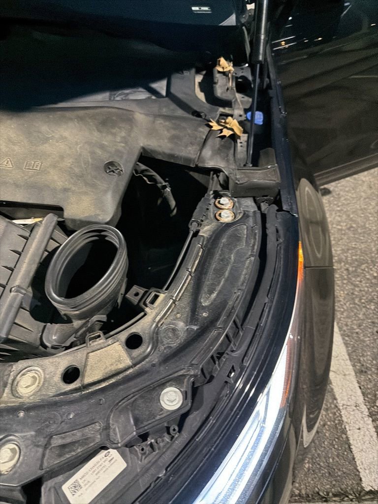 Used 2022 Land Rover Range Rover Evoque SE image 32