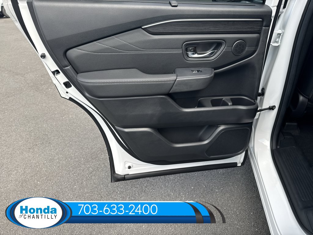 New 2026 Honda Pilot Touring image 29