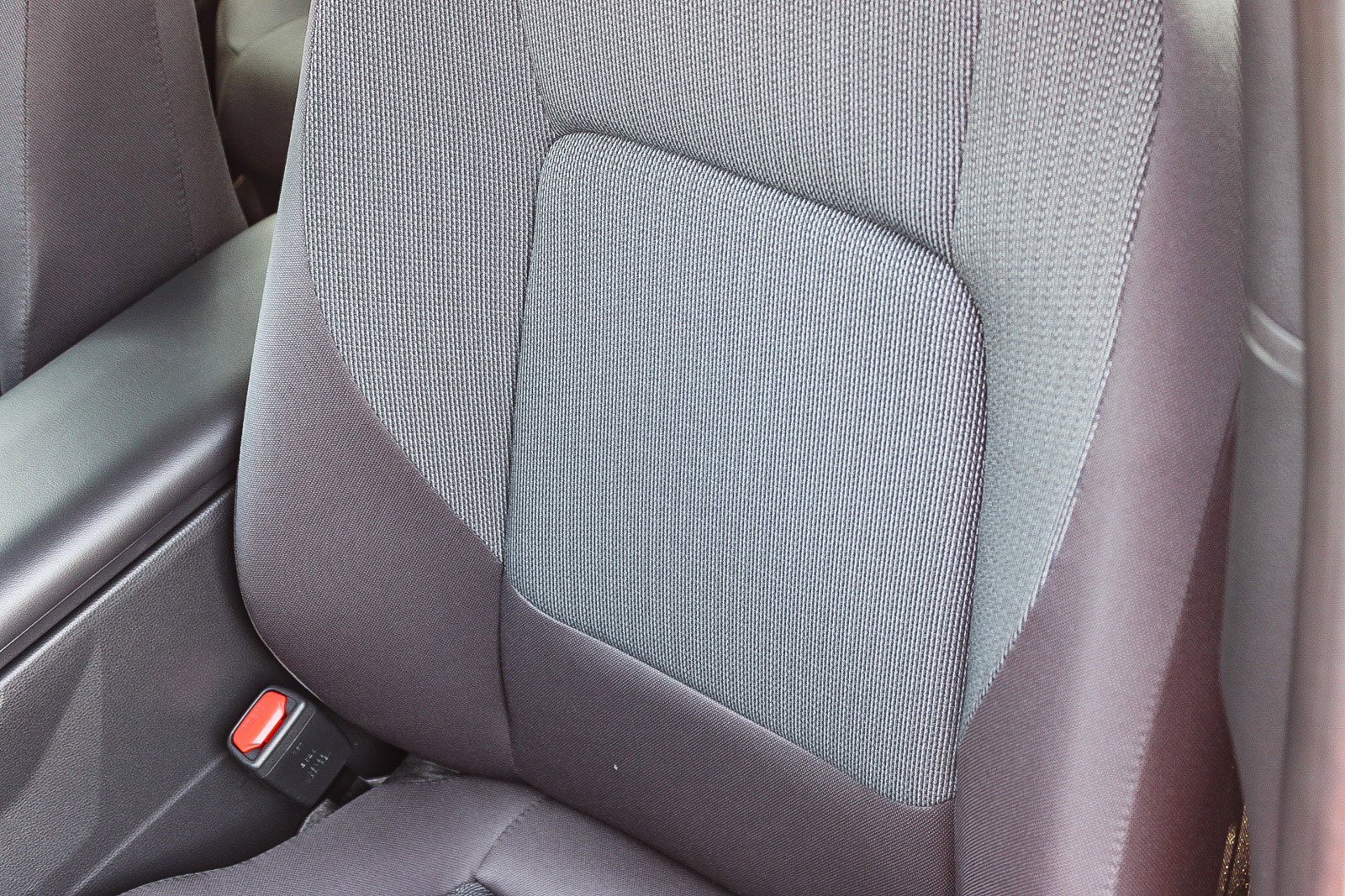 New 2026 Toyota Prius LE FWD image 24