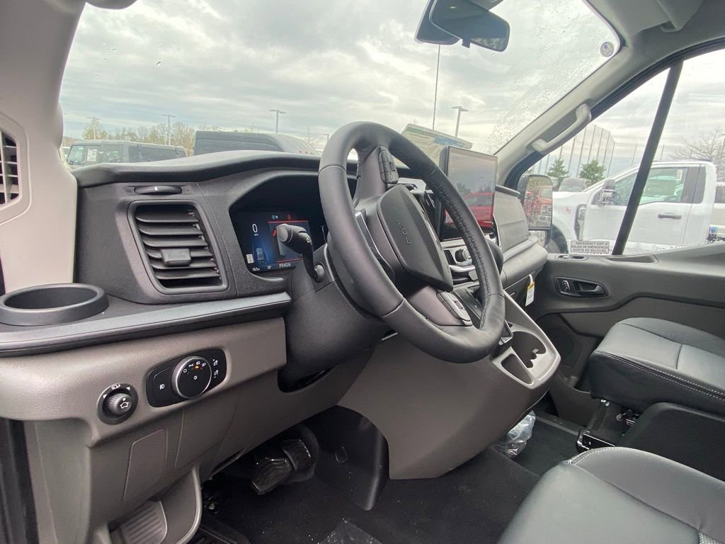 New 2026 Ford Transit 350 XLT image 9