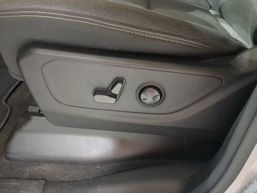 Used 2022 RAM 1500 Big Horn image 6