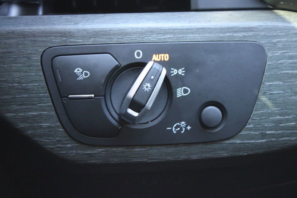 Used 2019 Audi A5 2.0T Premium w/ Convenience Package image 30