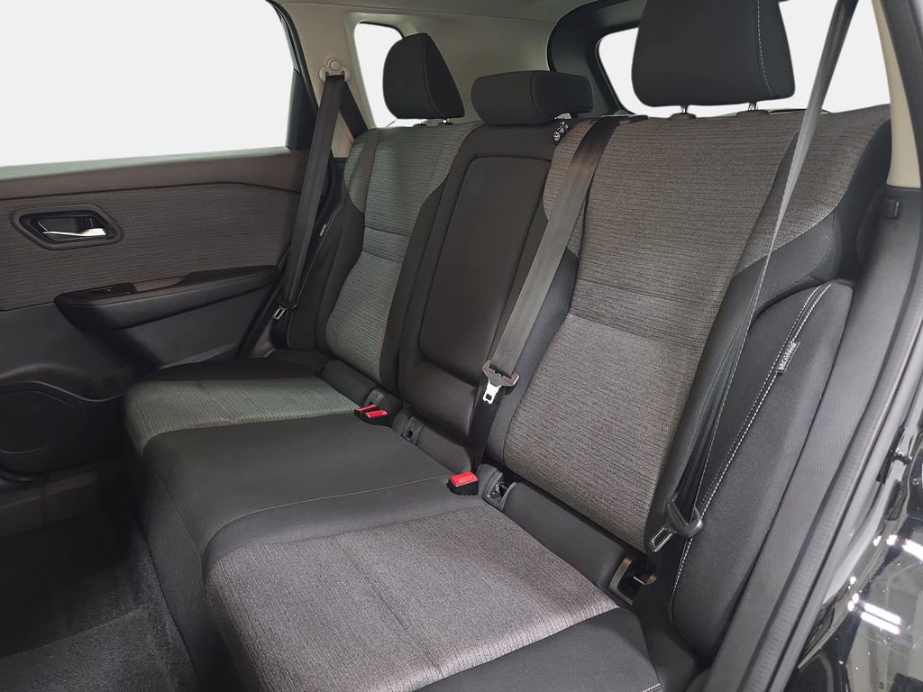 Used 2023 Nissan Rogue SV AWD/4WD image 13